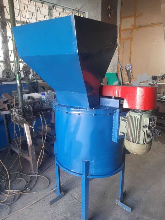 Дробилка для поролона пеноплекса пенопласта итд