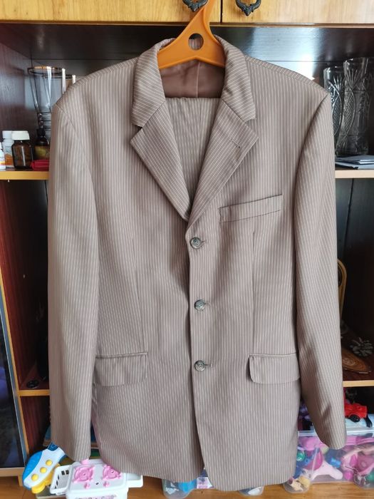 Костюм двойка новый