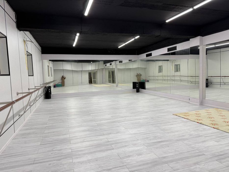 Сдается в аренду фитнес зал