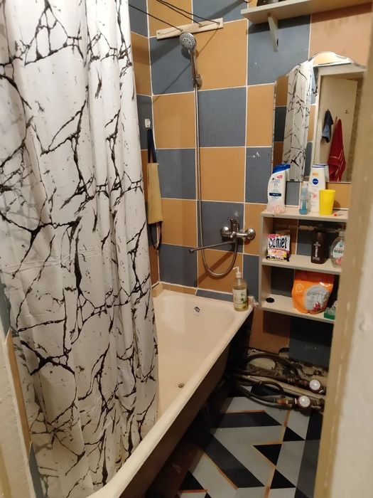 Продам 3х комн. квартиру