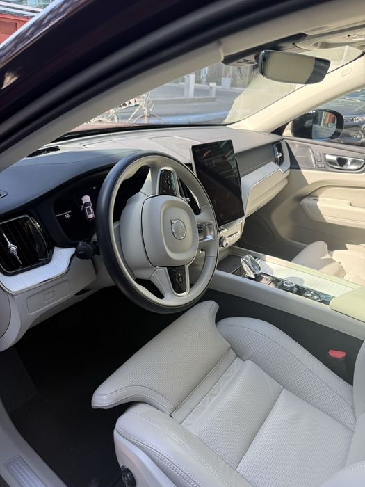 VOLVO XC60 2026 — imagine 5