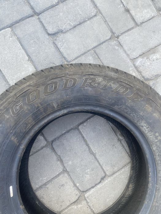 Продам резину на 16