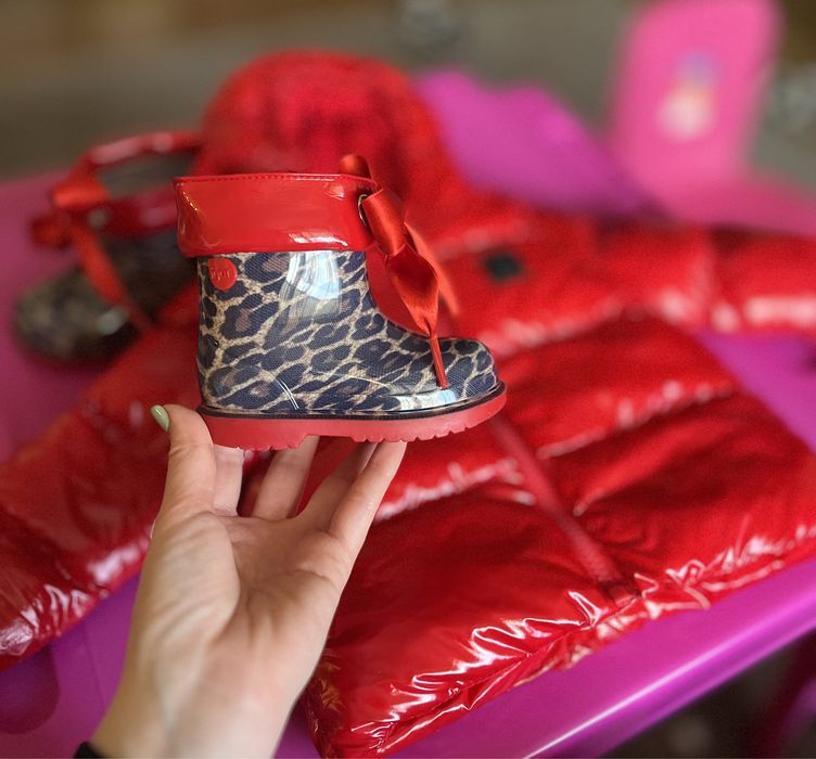 Детко яке и ботуши за момиченце