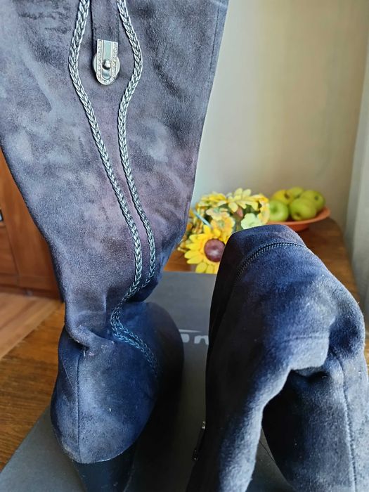 Дамски ботуши от велур Тамарис