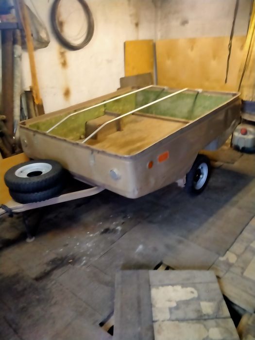 Прицеп для легкового автомобиля