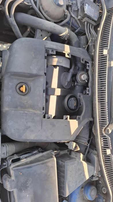 Vand capota,bara far Polo 9N