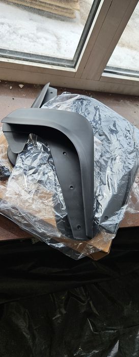 Брызговики новые