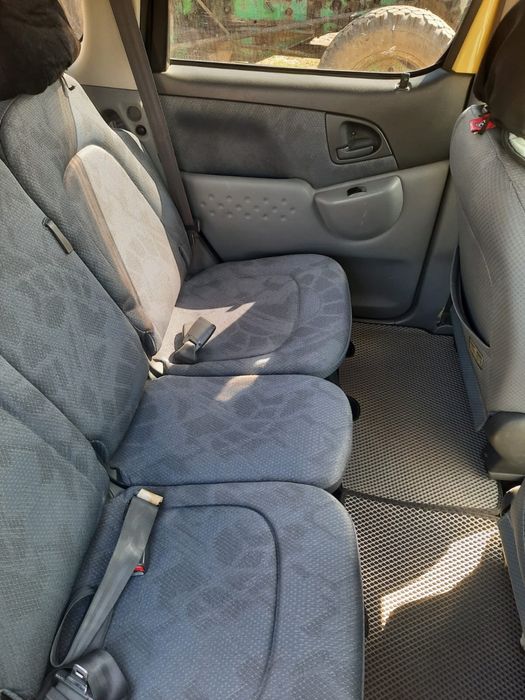 Toyota Fun Cargo 2000 г.в.