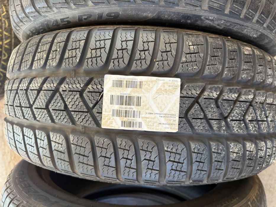 235 45 19 Pirelli