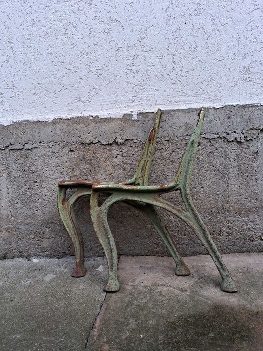 Чугунени крака за пейка
