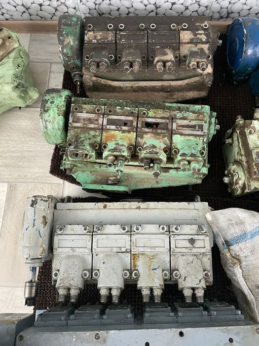 Компрессоры комплектующие запчасти 2ВМ4 4ВМ10