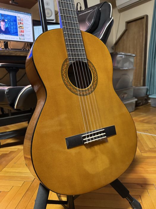 Гитара Yamaha C40