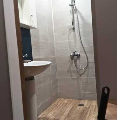 Дава се под наем Двустаен апартамент в Бургас, Изгрев - 58 кв.м за 382.5 € - Снимка #4