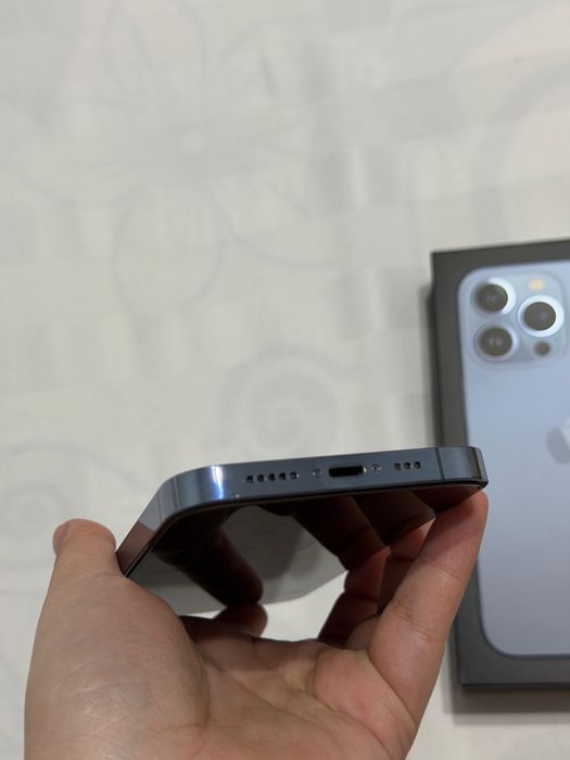 Продам айфон 13 про