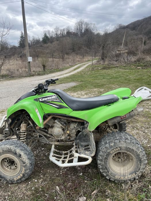 Продавам Atv KFX  700