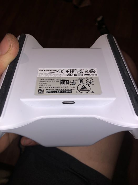 Зарядная станция HyperX для PlayStation 5 (PS5)