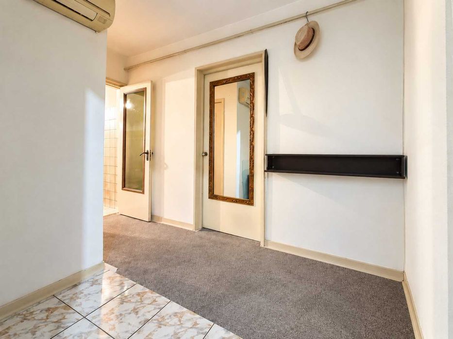 Apartament 3 camere, 55 mp, etaj 3 – Micro 40, Galați – 60.000 € negociabil