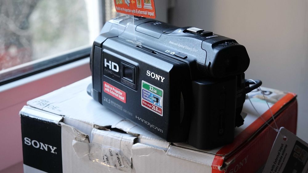 видеокамера Sony HDR-PJ710 (новая)