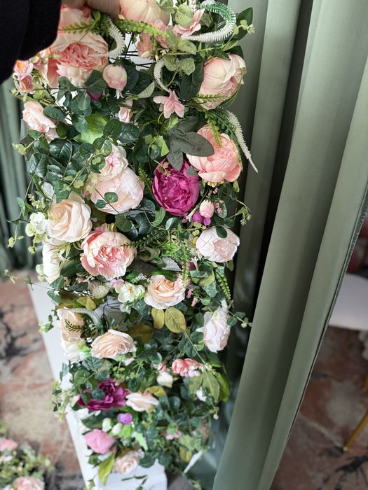 Vand covor flori artificiale pe plasa