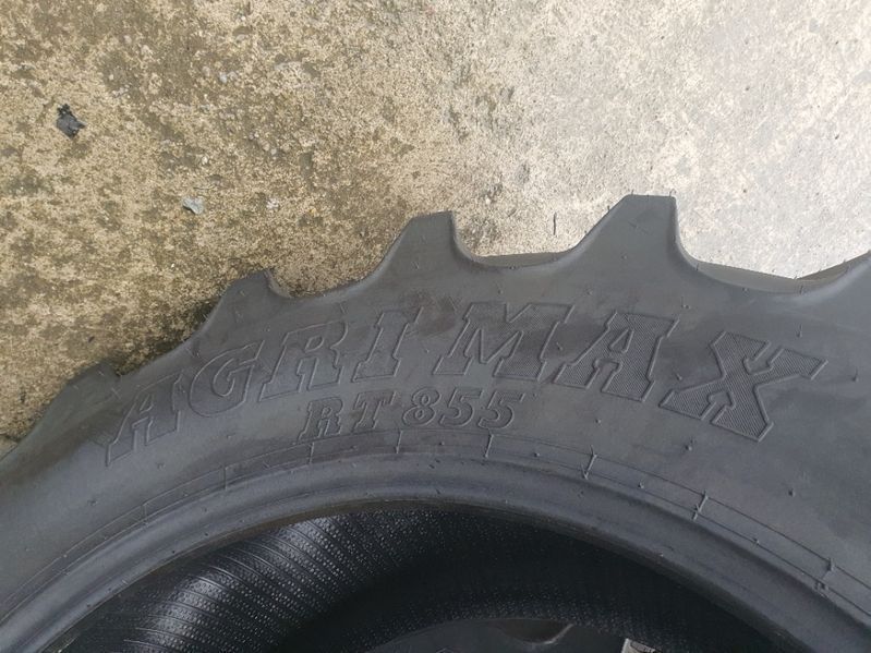 Cauciucuri noi 420/85R34 OFERTA BKT radiale echivalent cu 16.9-34 WYX2