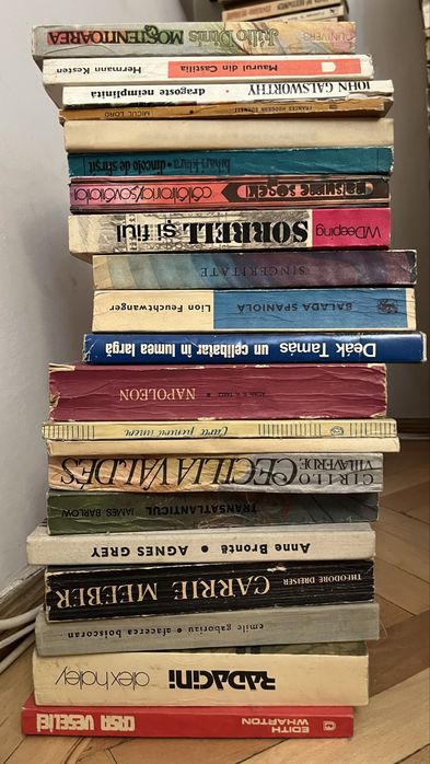 Lot de carti vechi diverse edituri