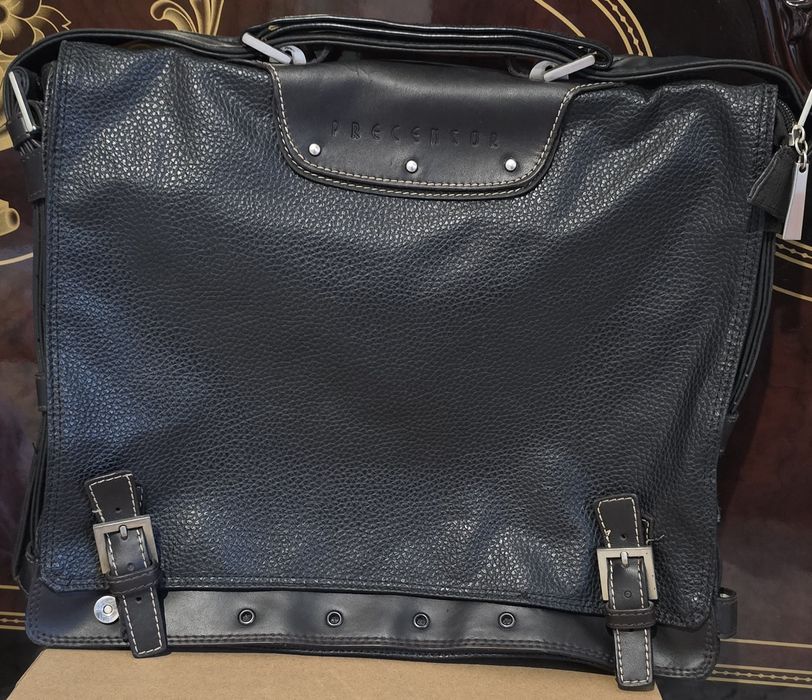 Портфель в нормальном состоянии.