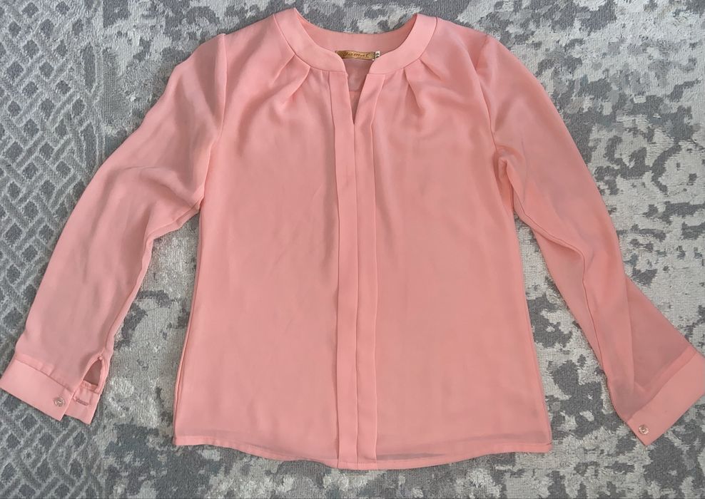 Блузка в хорошем качестве