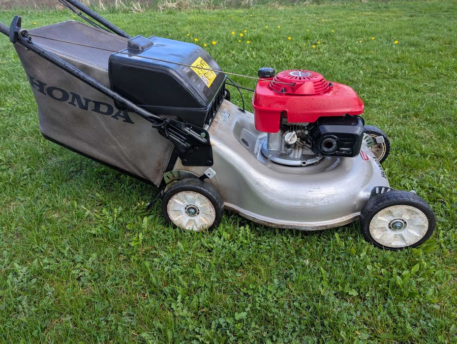 Masina de tuns iarba cu tractiune Honda - XXL