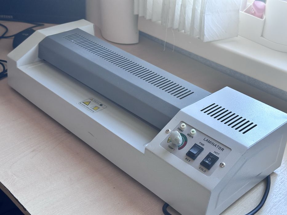 Ламинатор для ламинирование бумаги