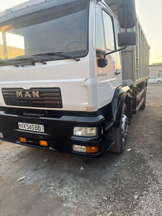 MAN  CLA  220  yili 2013