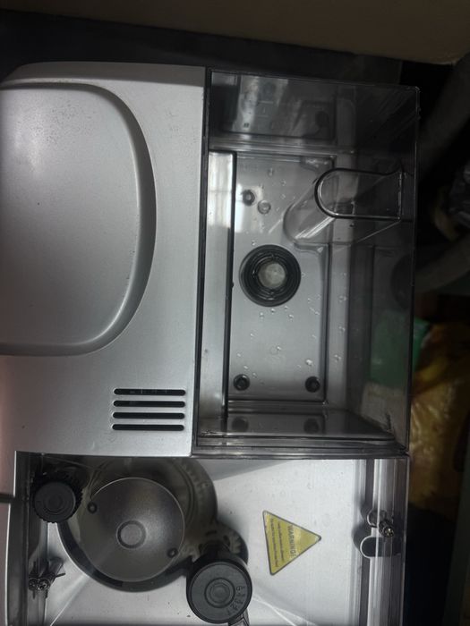Продаю кофемашину Pioneer.