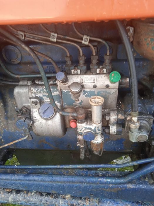 Vând  tractor Fiat OM 615