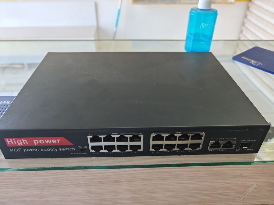 POE Switch 100/1000Mbps