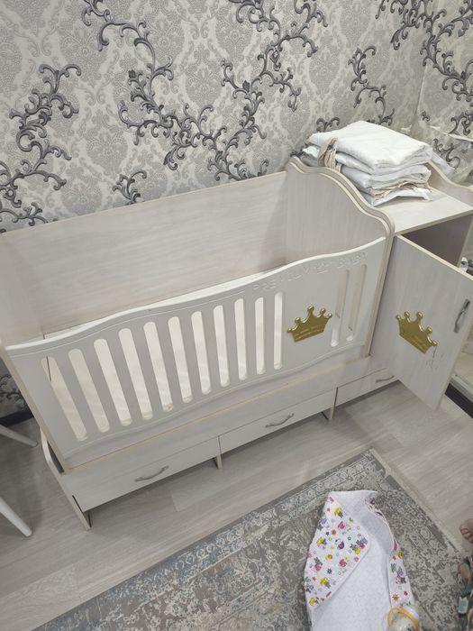 Продается детская кроватка
