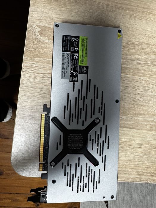 AMD Radeon VII, 16GB, HBM2