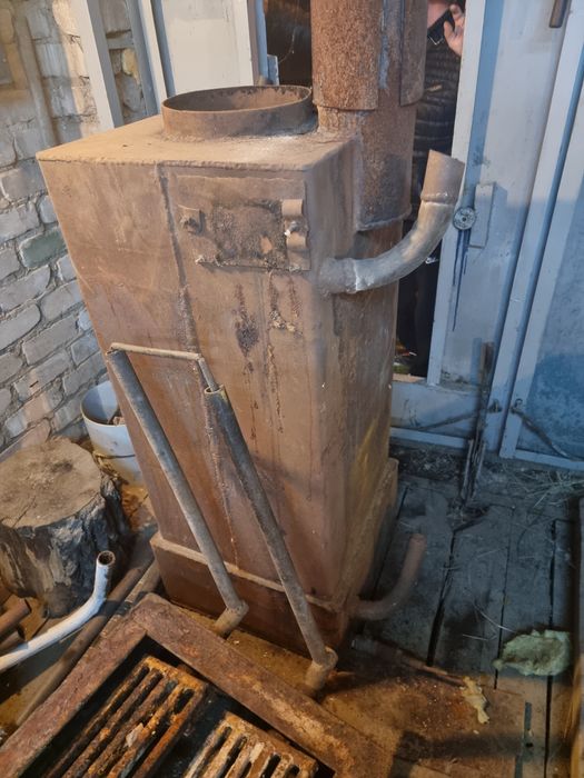 Печь-котел длительного горения.