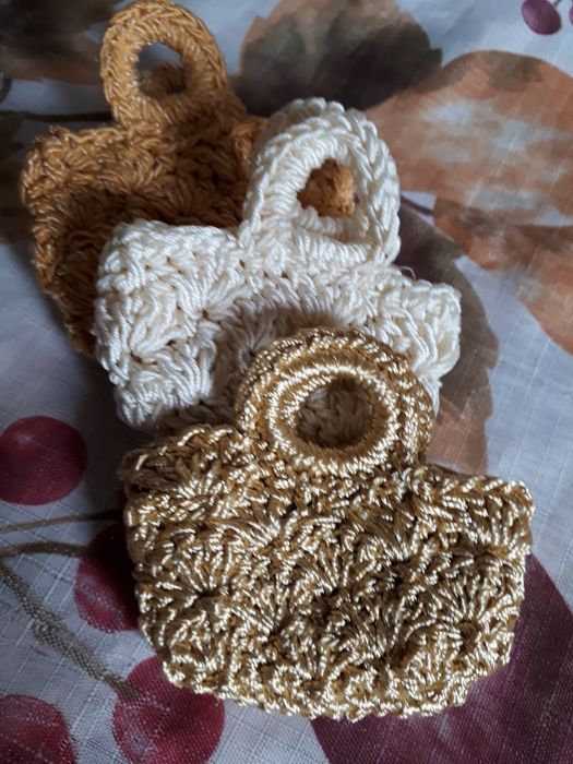 Маленькие сумочки для бижутерии,ювелирки.