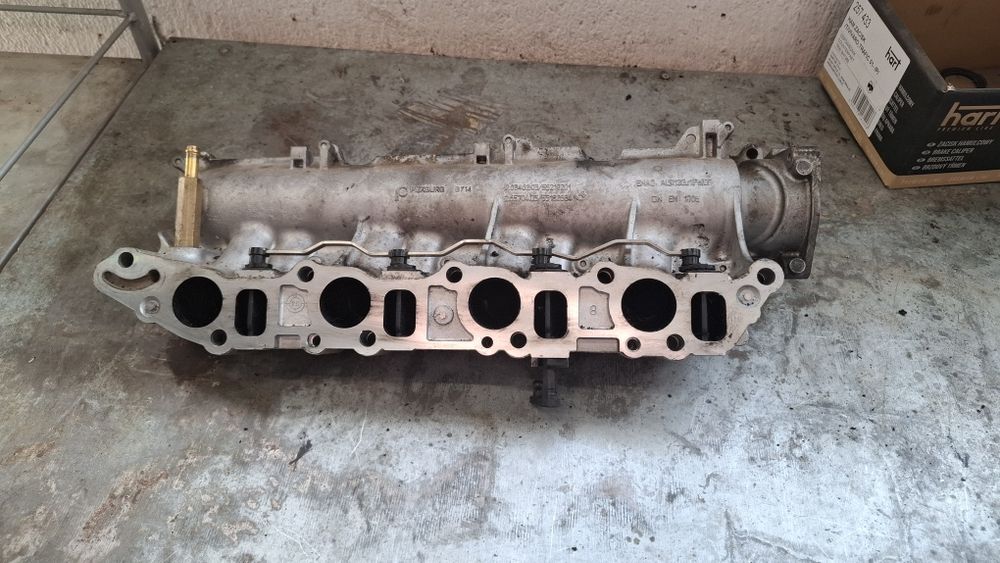 Всмукателен колектор от Z19DTH Vectra C