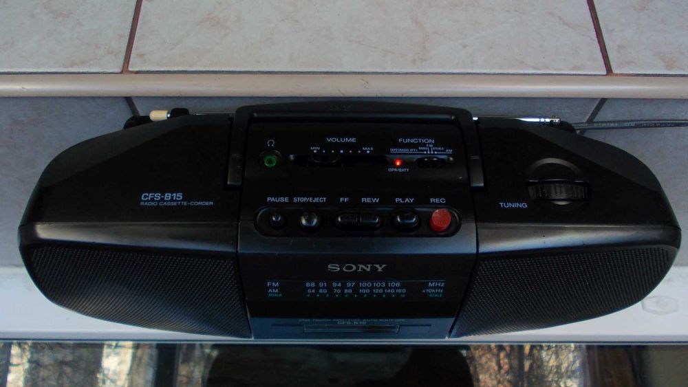 Radio SONY cfs-b15 CFS-B21L casetofon stereo portabil,servisat