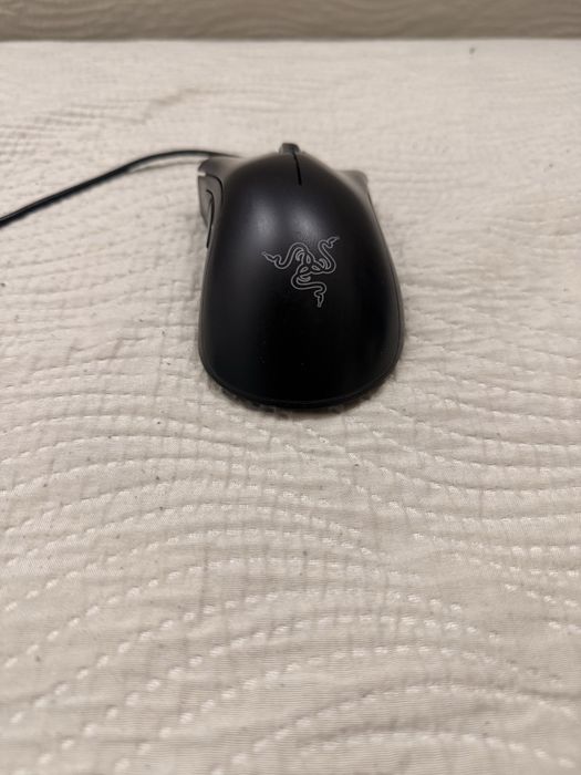 Vand mouse Razer DeathAdder Essential