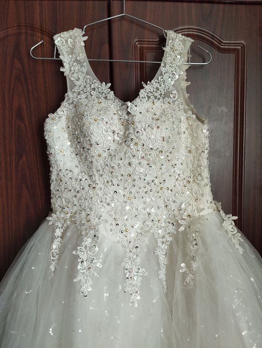 Продам свадебное платье