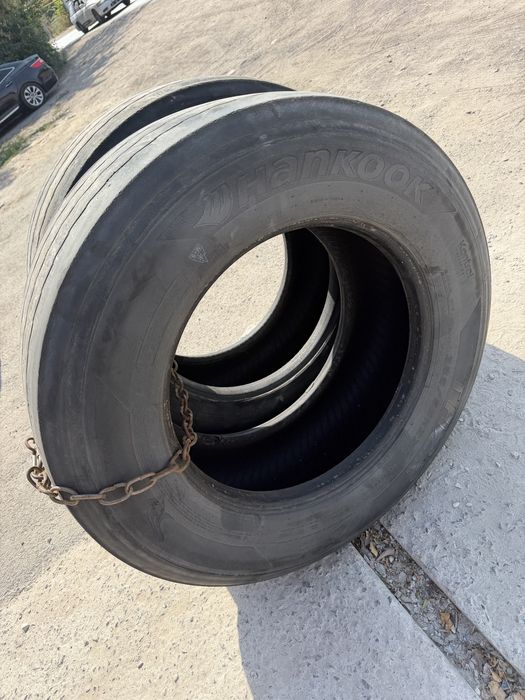 Продам грузовые шины