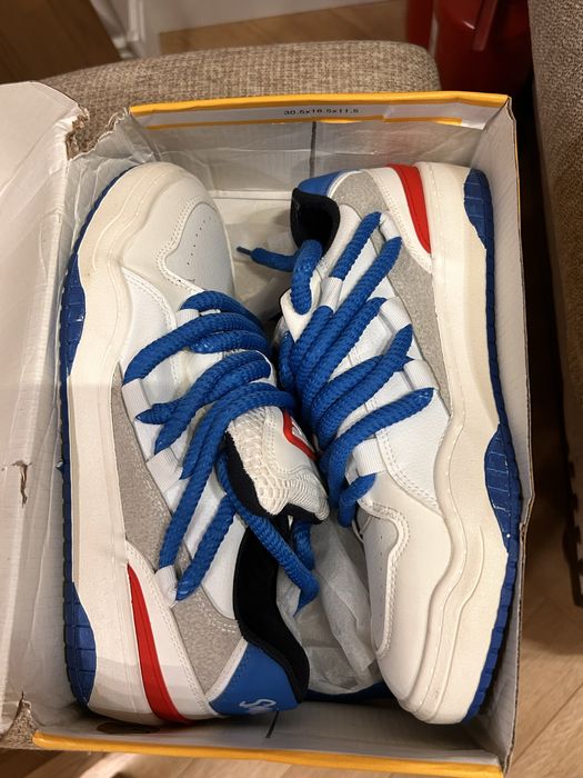 Продам крутые дутыши без пробега.