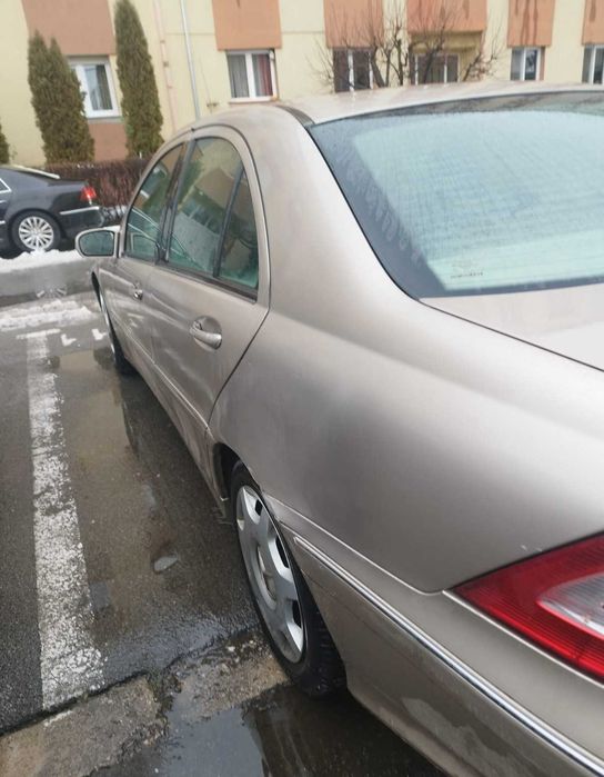 Mercedes C200 2005