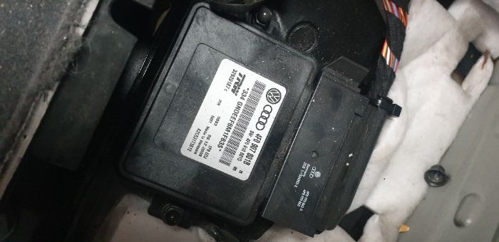 Calculator frana parcare Audi A6 cod 4F0907801B