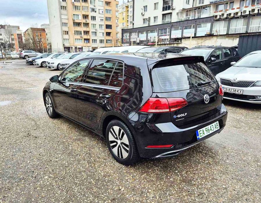 11/2019 VW Golf E-Golf 36 kWh Автоматик Full Led