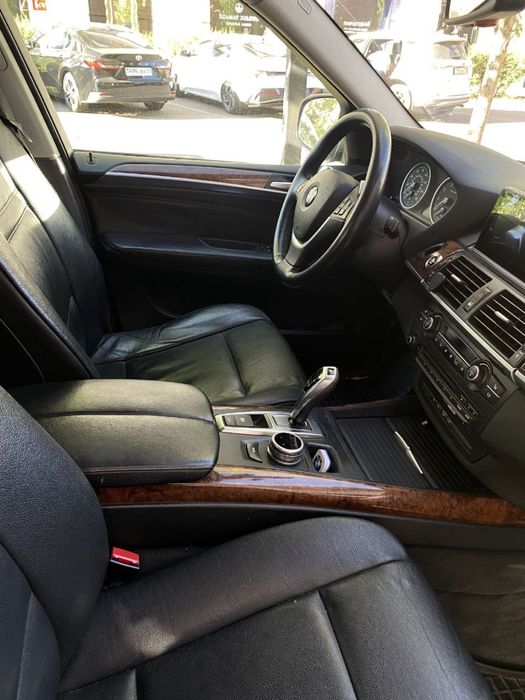 Продаю BMW X5 E70