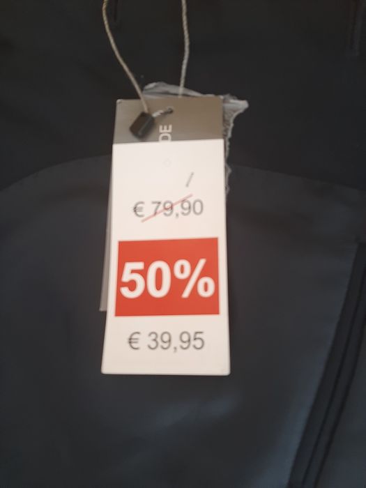 Sacou original gen HUGO BOSS marimea 56
