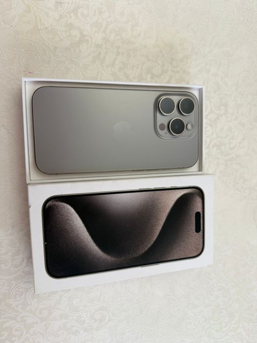 Айфон 15 про титан