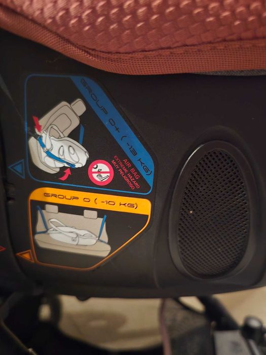 Бебешка количка Jane Kendo  (2в1, кош за новородено + столче за кола)